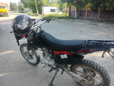 мотоцикл suzuki: Эндуро 250 куб. см, Бензин, Взрослый, Б/у