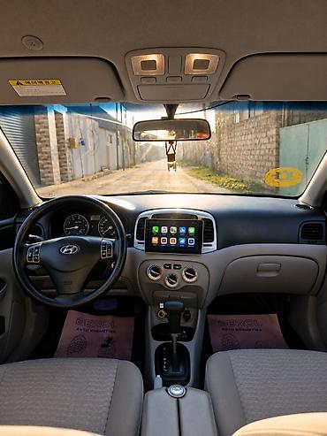 ford focus hatchback: Hyundai Accent: 1.5 l | 2007 il Sedan — 7