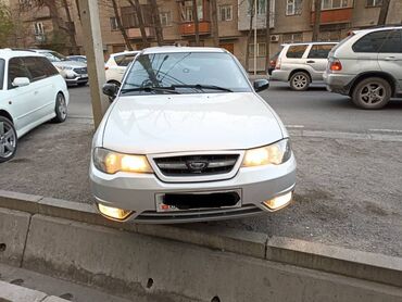 Daewoo: Daewoo Nexia: 2011 г., 1.6 л, Механика, Бензин, Седан