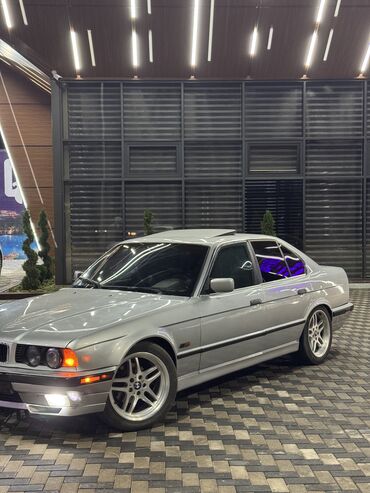 BMW: BMW 5 series: 1995 г., 3.1 л, Механика, Бензин, Седан