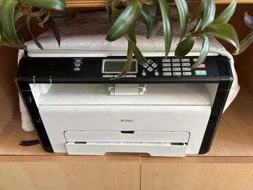 işlənmiş printer: Ela veziyyetdedir hec bir problemi yoxdur.Ciddi alici ile giymetde