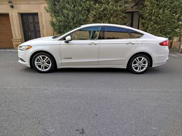 Ford: Ford Fusion: 2 l | 2018 il 502503369 km Sedan — 4