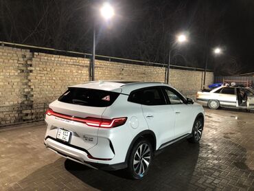 BYD: BYD Song Plus: 2024 г., 1.5 л, Вариатор, Гибрид, Кроссовер — 4