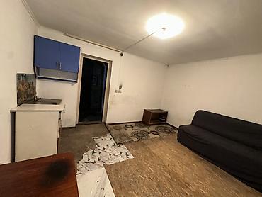 Бөлмөлөрдү ижарага берүү: 15 м², Жарым -жартылай эмереги бар — 2