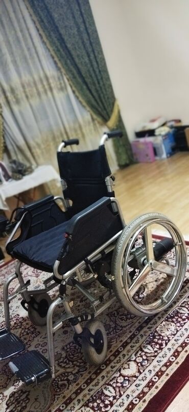 Əlil arabaları: Matorlu əlil arabası satilir. Araba yaxşı vəziyyətdədir və tam — 8