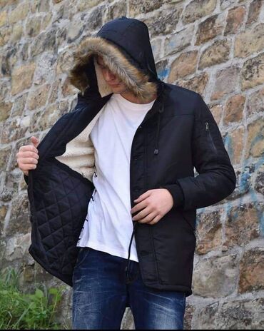 Ostale jakne: Skida se krzno sa kape
M do xxl
5500din — 7