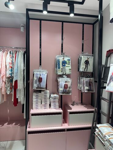 Stend vitrinləri: İdeal vəziyyətdə vitrin mebellər satılır -da lalafo.az — 4 Stend vitrinləri: İdeal vəziyyətdə vitrin mebellər satılır — 4