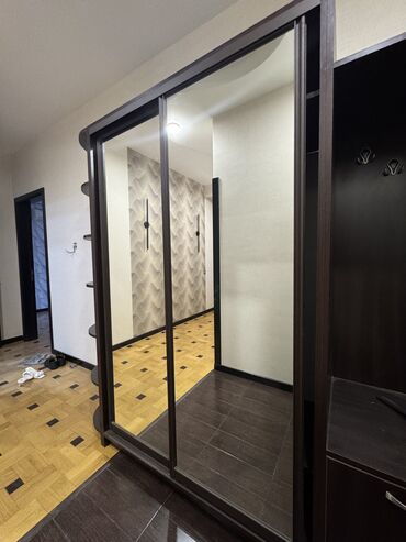 utu dolabı: İşlənmiş, Kupe, 2 qapılı Düz dolab, Dəhliz dolabı, Türkiyə