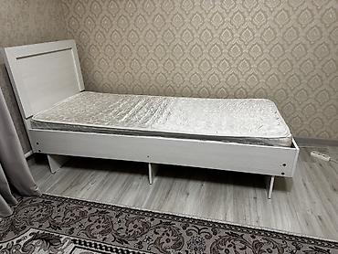 серп цена: Односпальная кровать, Б/у, С матрасом, длина - 190 см — 1