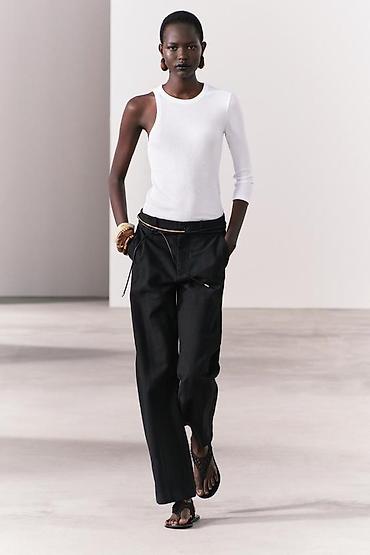 Искусственные цветы: Zara asimetrik kollu tişört 
Az geyilib


#zara — 2