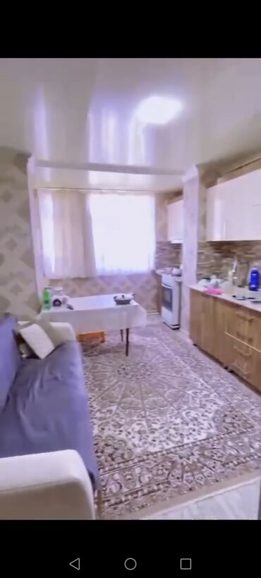 Köhnə tikili: Bakı, 3-cü mikrorayon, 2 otaqlı, Köhnə tikili, m. Memar Əcəmi, 70 kv. m — 9