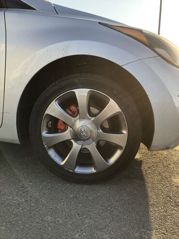 disk teker 14: Disk təkər Hyundai 225 / 45 / R 17, 5 Boltlu