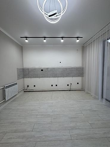 с хранения: ✨Продаётся дом в г. Шопоков✨ 🏡Характеристики: • — 10