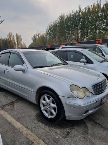 купить диски на мерседес спринтер б у: Mercedes-Benz C-Class: 2003 г., 2.2 л, Механика, Дизель, Седан