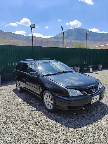 универсал 210: Toyota Avensis: 2001 г., 1.8 л, Механика, Бензин, Универсал — 5