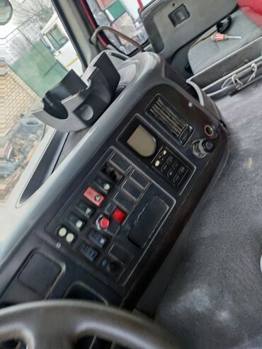 Грузовики: Грузовик, Howo, Стандарт, 7 т, Б/у — 5