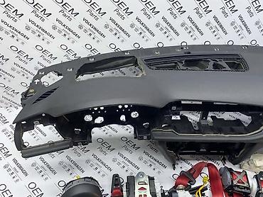 spaneri za vezivanje auta: KOMPLET TABLA SA AIRBAG-OVIMA ZA AUDI A7, S7 | Komplet Instrument — 2