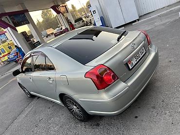 e 302: Toyota Avensis: 2003 г., 1.8 л, Механика, Бензин, Хэтчбэк — 4
