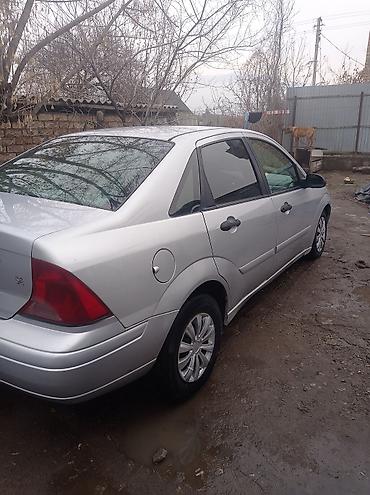 Ford: Ford Focus: 2000 г., 2 л, Автомат, Бензин, Седан — 7