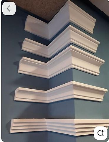 Напольные работы: Профессиональный монтаж плинтусов Услуги: - Установка потолочных и — 10