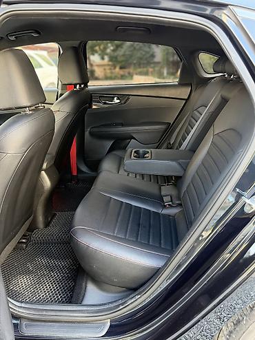 Продажа авто: Kia K3: 2020 г., 1.6 л, Вариатор, Бензин, Хэтчбэк — 4