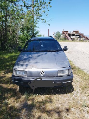 машына бишкек: Volkswagen Passat: 1992 г., 1.8 л, Механика, Газ, Универсал