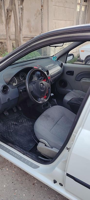 Renault: Renault Logan: 1.6 l | 2013 il 335000 km Sedan — 10