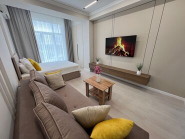 советская бокомбаева: 1 комната, 45 м², Элитка, 9 этаж, Евроремонт