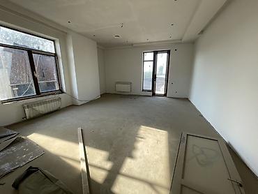 Долгосрочная аренда домов: 750 м², 12 комнат, Ак-Тилек мкр — 18