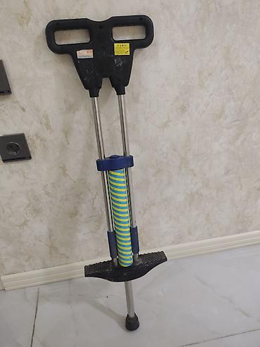 uşağ manej: Uşaq üçün pogo stick (tullanma çubuğu) - Model: mexaniki yaylı pogo — 2