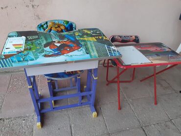 uşaq stolları: Birlikdə 25 manat.unvan Qaracuxur