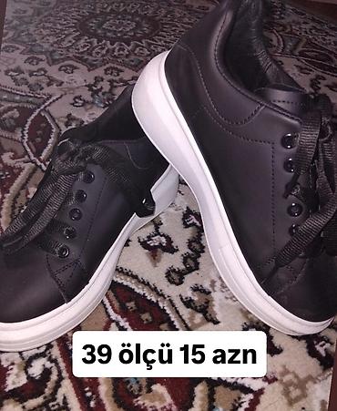 Az geyinilib yeni kimi. çatdirilma var lalafo.az -da Az geyinilib yeni kimi. çatdirilma var