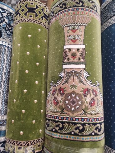 Kovrolin: Məscid üçün Kovrolinlər. Materiala gorə qiymətlər fərqlidir. Çeşidləri — 13