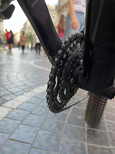 velosiped cube touring pro: Dağ və şəhər istifadəsi üçün uyğun velosiped. Əsas xüsusiyyətlər: - — 9