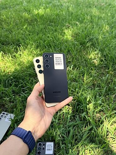 a 90: Samsung Galaxy S23 Plus, Б/у, 256 ГБ, цвет - Черный — 1