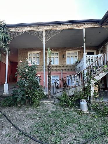 hovuzlu bağ evi: 9 otaq, 160 kv. m, Kredit yoxdur, Orta təmir — 1