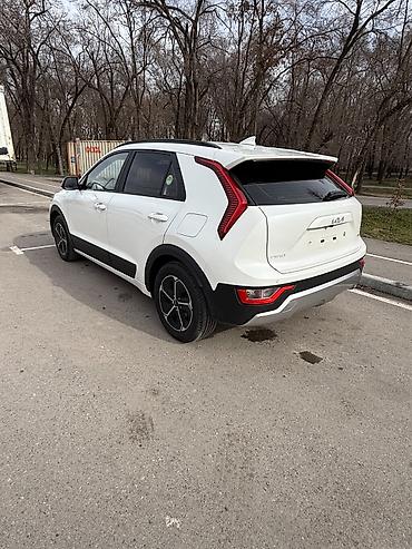 Kia: Kia Niro: 2022 г., 1.6 л, Автомат, Гибрид, Универсал — 10