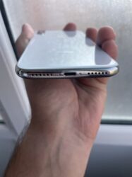 Apple iPhone: IPhone X, 64 GB, White Titanium, Zəmanət, Qırıq, Simsiz şarj — 3