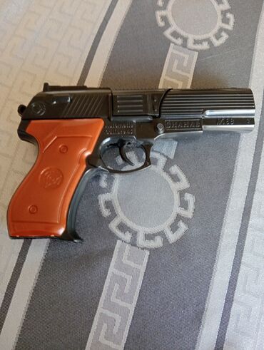 usaq ucun qizil sirqalar instagram: Pistolet calibre 45 shahab w.88 golden gun