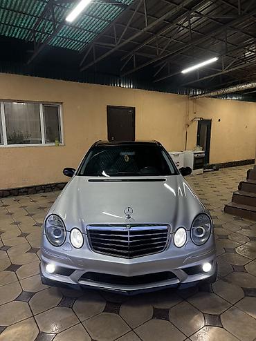 Mercedes-Benz: Mercedes-Benz E-Class: 2003 г., 5 л, Автомат, Бензин, Седан — 4