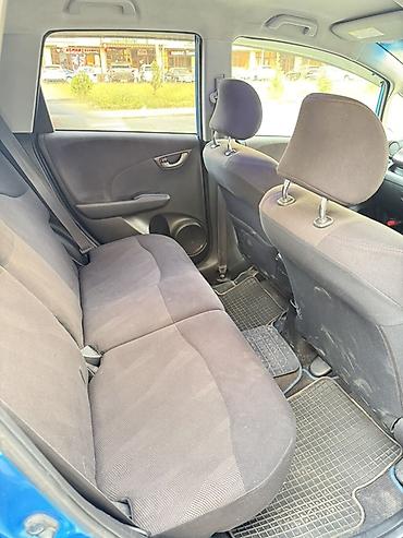 срв 2012: Honda Fit: 2010 г., 1.5 л, Вариатор, Бензин, Хэтчбэк — 7