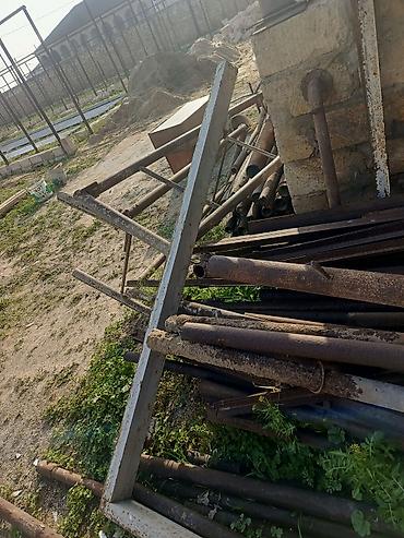 metal: Dəmir qalın qaraj qapısı.Uzunlugu 2.5 m.Hundurluk 1.90 m.Karkas qalın — 4