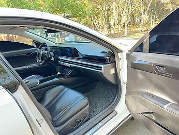 w220 s500: Hyundai Grandeur: 2023 г., 2 л, Автомат, Гибрид, Седан — 10