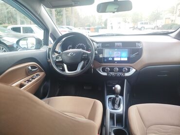 Kia: Kia Rio: 1.4 l | 2012 il Hetçbek — 11