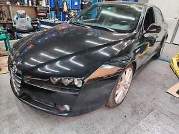 Haube: Alfa Romeo 159 hauba kod bolje 601. Alfa Romeo 159 hauba kod bolje — 1