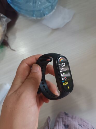 фитнес ленты: 📦 Продаю фитнес-браслет Xiaomi Mi Band 7 🔹 В отличном состоянии