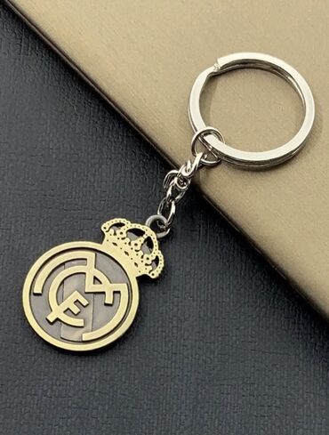 комплект золото цена бишкек: Брелок металлический Real Madrid