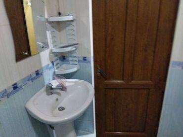 Uzunmüddətli kirayə mənzillər: Xətai rayonu,Həzi Aslanov metrosunun yanı.17 mərtəbəli binanın,2-ci — 12