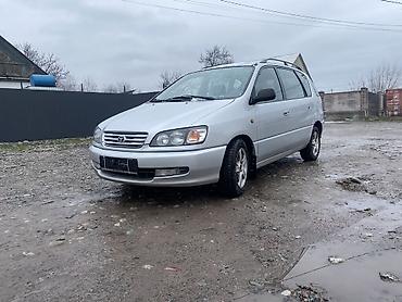 Транспорт: Toyota Picnic: 1997 г., 2 л, Механика, Бензин, Минивэн — 3