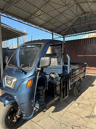 Легкий грузовой транспорт: Легкий грузовик, Стандарт, 1,5 т, Б/у — 3